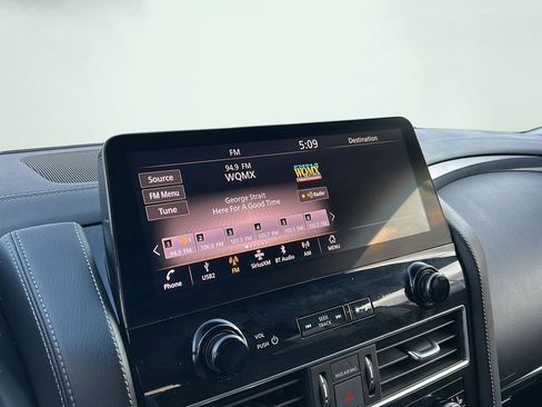 Used 2024 INFINITI QX80 Luxe image 18