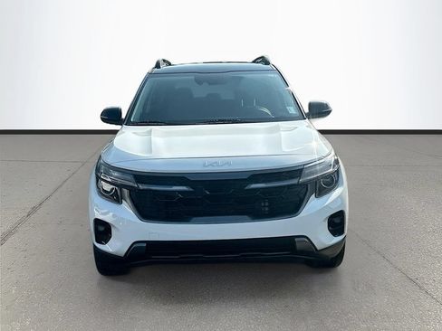 Certified 2024 Kia Seltos X-Line AWD/4WD image 2
