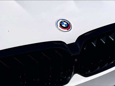 Certified 2023 BMW M5 w/ Competition Package image 29