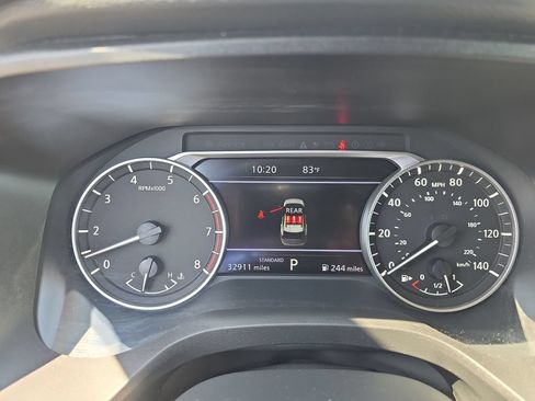 Used 2025 Nissan Rogue SV FWD image 14