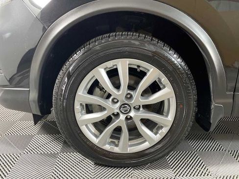 Certified 2022 Nissan Rogue Sport SV w/ Technology Package image 30