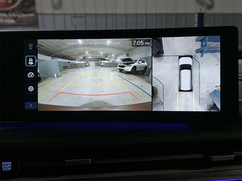 Used 2025 Hyundai Santa Fe Calligraphy image 24