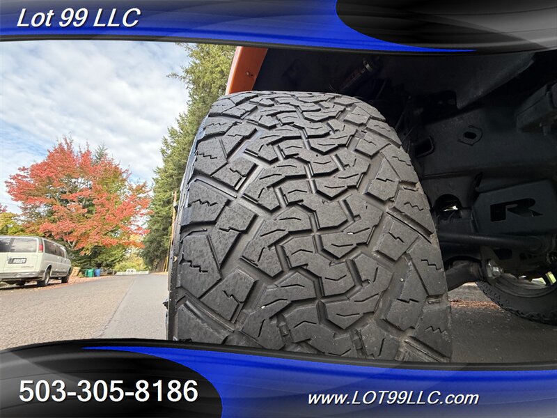 Used 2016 Ford F150 Platinum w/ Equipment Group 701A Luxury AWD/4WD image 23