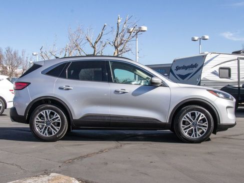 Used 2020 Ford Escape SEL image 8