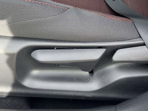 Used 2025 Toyota Corolla SE FWD image 26