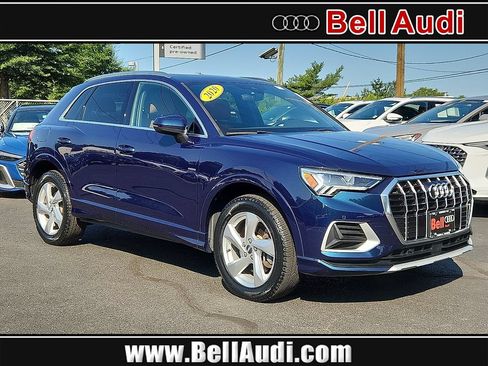Used 2020 Audi Q3 2.0T Premium Plus w/ Premium Plus Package AWD/4WD image 1