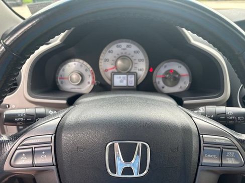 Used 2010 Honda Pilot EX-L image 17