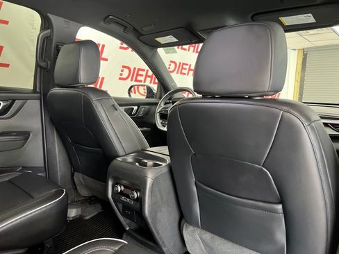 Used 2025 Buick Enclave Sport Touring FWD image 12