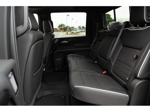 New 2026 GMC Sierra 2500 AT4X w/ LPO, Black Badging Package AWD/4WD image 13