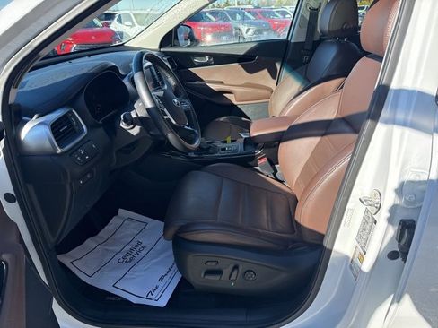 Used 2020 Kia Sorento SX image 14