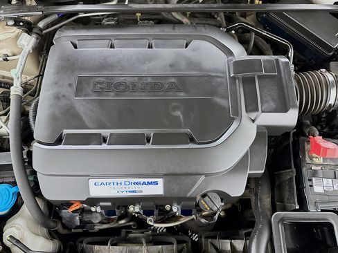 Used 2016 Honda Accord EX-L image 38