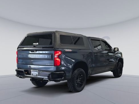 Used 2021 Chevrolet Silverado 1500 Custom Trail Boss AWD/4WD image 12