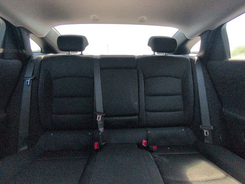 Used 2023 Chevrolet Malibu LT FWD image 31
