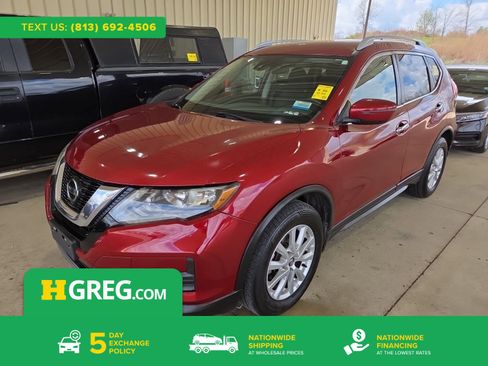 Used 2020 Nissan Rogue SV image 1