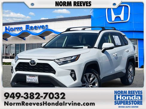 Used 2024 Toyota RAV4 XLE Premium image 1
