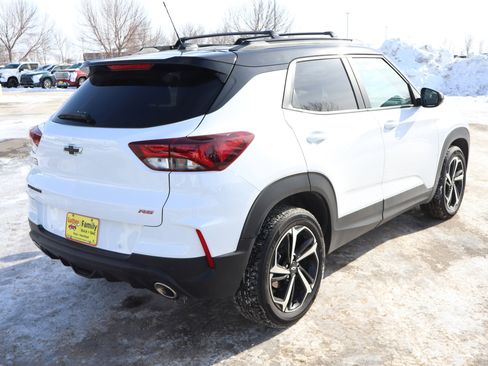 Used 2023 Chevrolet TrailBlazer RS w/ Convenience Package image 7