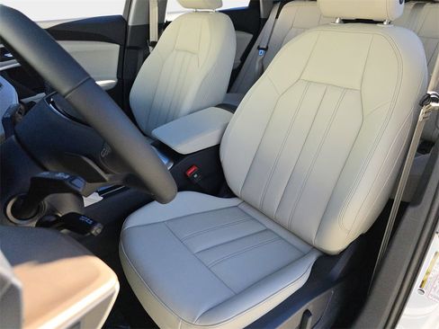 New 2025 Audi Q5 Premium image 15