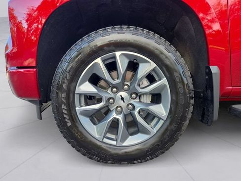 Used 2026 Chevrolet Silverado 1500 RST AWD/4WD image 9