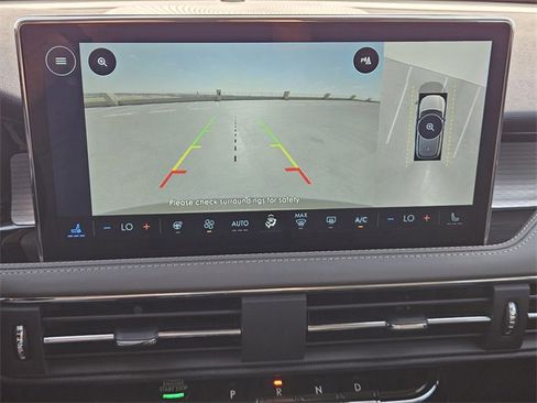 New 2026 Lincoln Corsair Premiere image 17