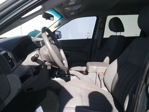 Used 2005 Jeep Grand Cherokee Laredo image 10