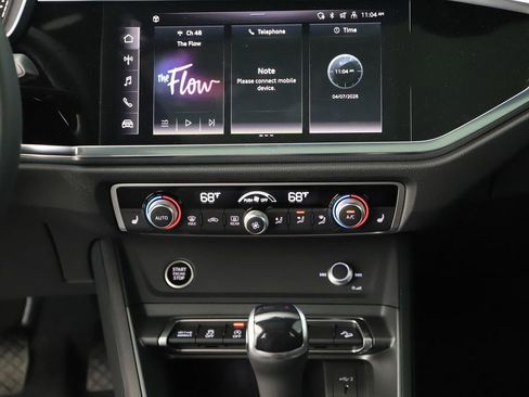 New 2025 Audi Q3 2.0T Premium image 21