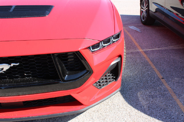 Used 2025 Ford Mustang GT Premium RWD image 20