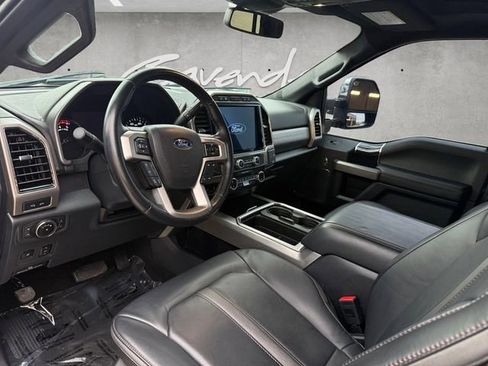 Used 2022 Ford F250 Platinum image 19