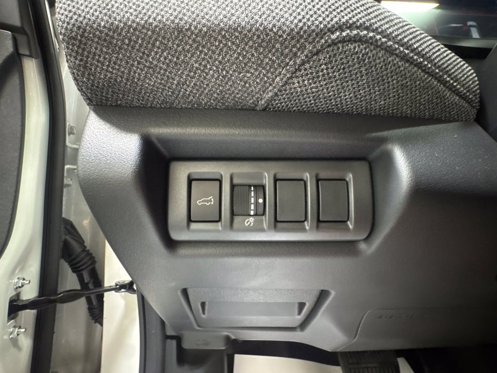 Used 2026 Subaru Outback Premium AWD/4WD image 19