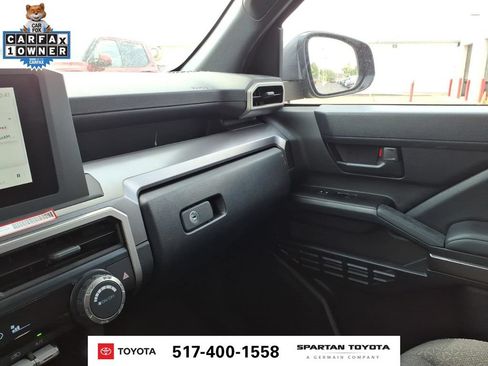 Used 2025 Toyota 4Runner SR5 AWD/4WD image 24