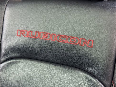 Used 2023 Jeep Gladiator Rubicon w/ LED Lighting Group image 23