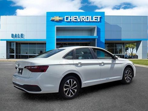 Used 2024 Volkswagen Jetta S FWD image 3