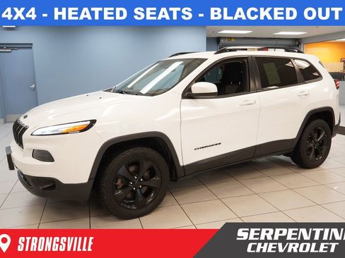 Used 2018 Jeep Cherokee Latitude w/ Altitude Package image 1