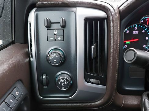 Used 2018 GMC Sierra 1500 SLT w/ Texas SLT Premium Package image 20