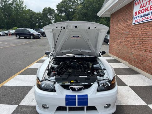 Used 2003 Ford Mustang GT Premium image 40
