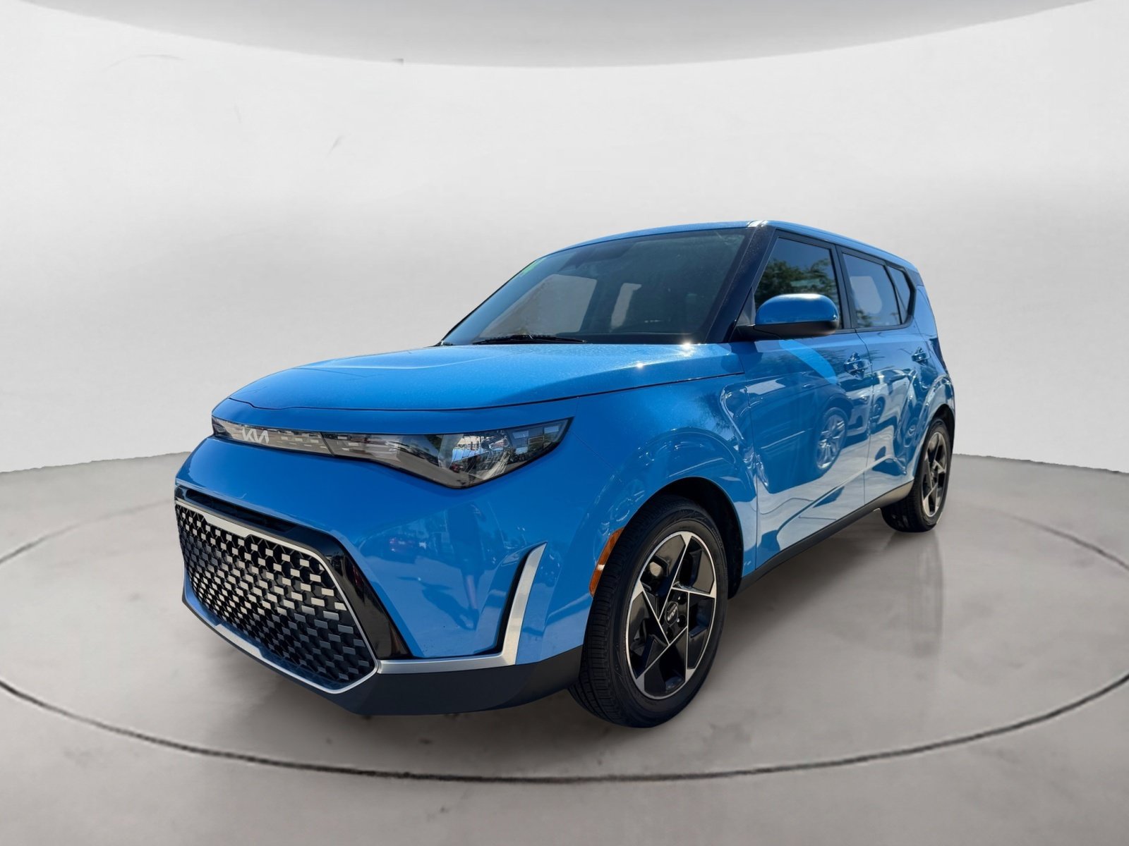 Used 2024 Kia Soul EX FWD image 5