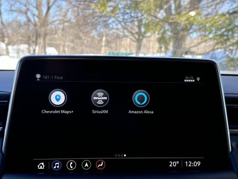 Used 2021 Chevrolet Suburban RST w/ Rear Media and Nav Package image 39