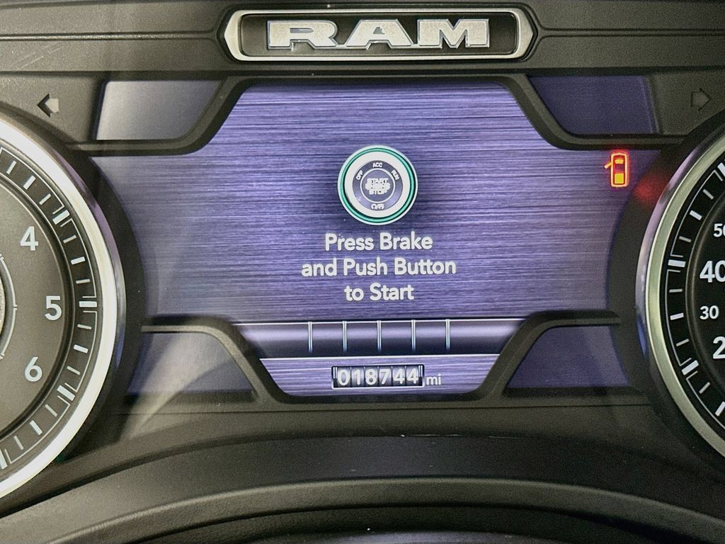 Certified 2024 RAM 1500 Laramie AWD/4WD image 21