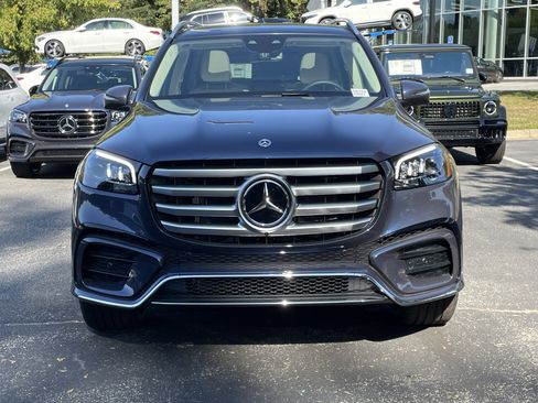 New 2026 Mercedes-Benz GLS 450 GLS 450 4MATIC SUV image 3