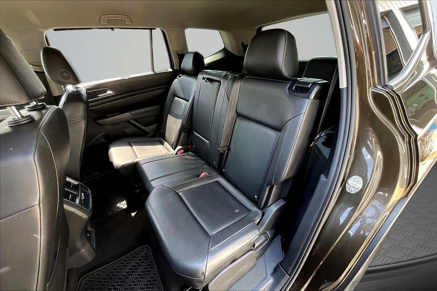 Used 2019 Volkswagen Atlas SE w/ Towing Package FWD image 19