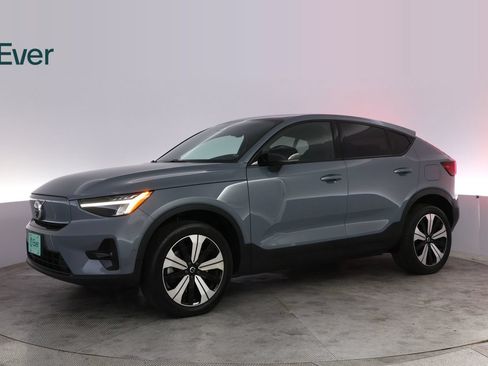 Used 2023 Volvo C40 P8 Recharge Plus w/ Protection Package Premier AWD/4WD image 18