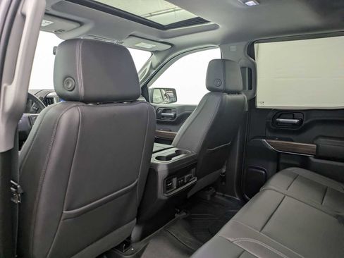 Used 2021 Chevrolet Silverado 1500 LT Trail Boss w/ LT Trail Boss Premium Package AWD/4WD image 22