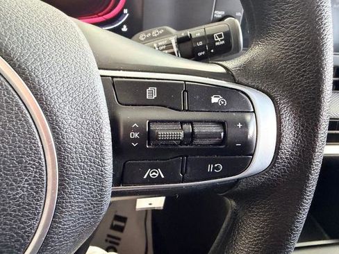 Used 2023 Kia Sportage LX AWD/4WD image 19