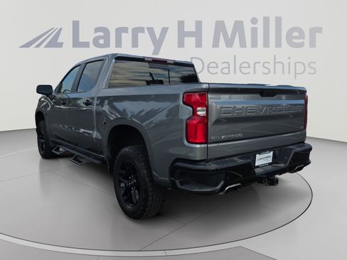 Used 2021 Chevrolet Silverado 1500 LT Trail Boss w/ Convenience Package II AWD/4WD image 3