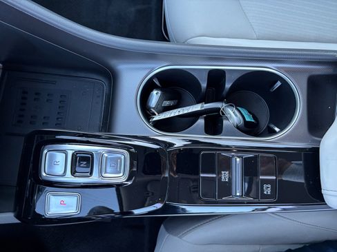 Used 2023 Hyundai Sonata SEL w/ Convenience Package image 15