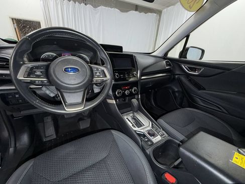 Used 2023 Subaru Forester Premium AWD/4WD image 13