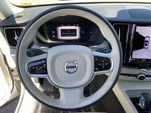 New 2025 Volvo XC60 T8 Plus image 21