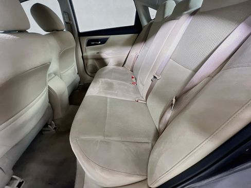 Used 2014 Nissan Altima 2.5 S FWD image 28