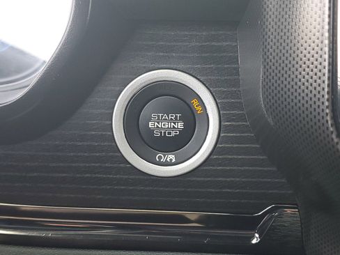 Used 2024 RAM 1500 Limited w/ Body Color Bumper Group image 32