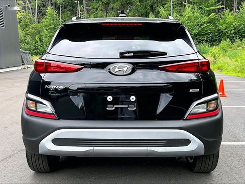 Used 2023 Hyundai Kona SEL w/ Cargo Package AWD/4WD image 3