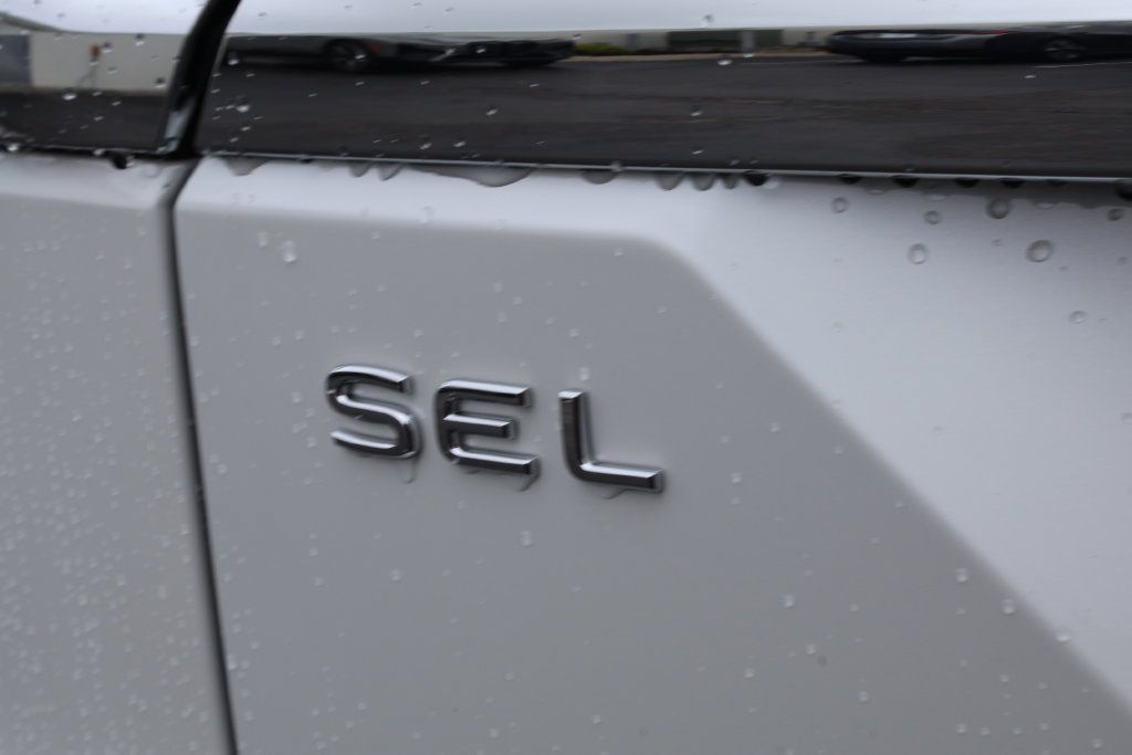 Used 2026 Volkswagen Atlas SEL Premium R-Line AWD/4WD image 35